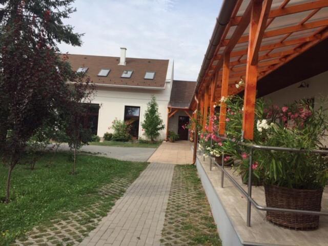 Bed and Breakfast Cicaskacus Vendeghaz Матрафюред Экстерьер фото